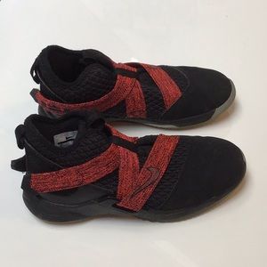 LeBron Nike boys basketball shoes size 3